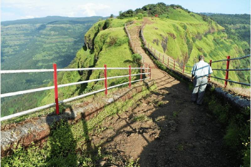 luxury resorts in panchgani